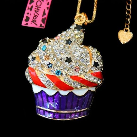 Adorable Purple Ice Cream Pendant Necklace NWOT - Picture 3 of 3